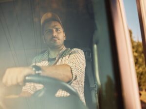 How to Handle a Sudden Loss of Power on the Road